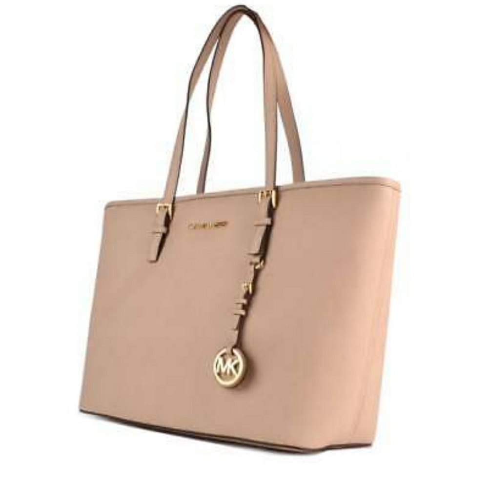 ❌Sold❌Michael Kors tote